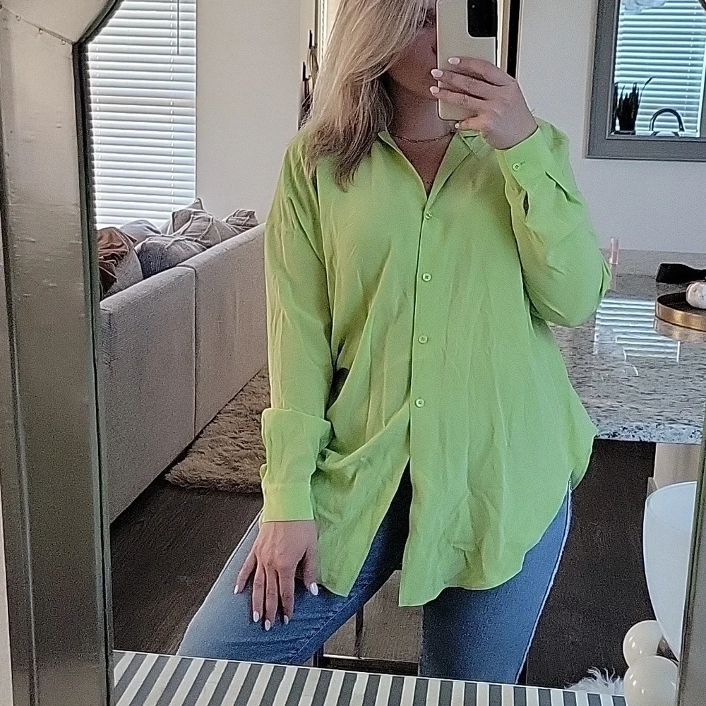 LAFAYETTE 148 Silk Blouse - Picture 4 of 5